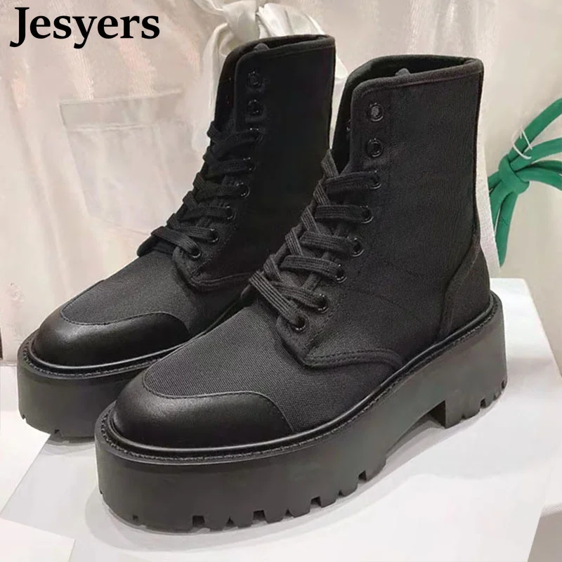 2022 New Spring Lace Up Canvas Boots Women's Black Round Toe Botas Thick Sole Ankle Boots British Style Fashion Martin Boots
2022 New Spring Lace Up Canvas Boots Women's Black Round Toe Botas Thick Sole Ankle Boots British Style Fashion Martin Boots