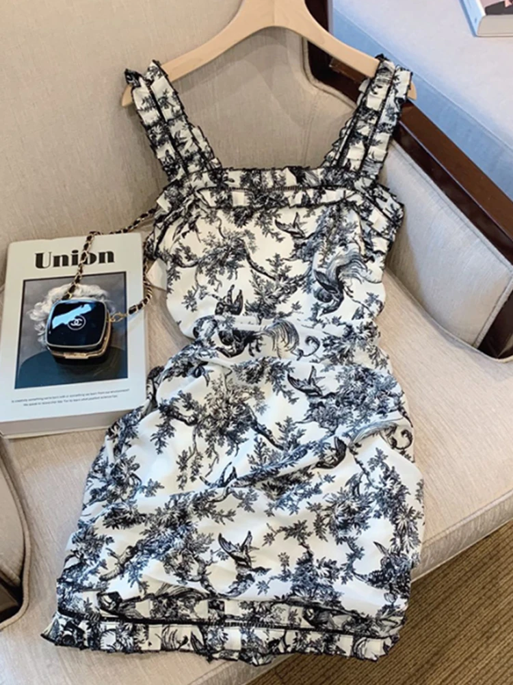 Ink Dyed Sling Bag Hip Dress Female Summer New Waist Pleated Lace Sleeveless Sexy Slim Fit Short Frocks Frocks For Women
Ink Dyed Sling Bag Hip Dress Female Summer New Waist Pleated Lace Sleeveless Sexy Slim Fit Short Frocks Frocks For Women