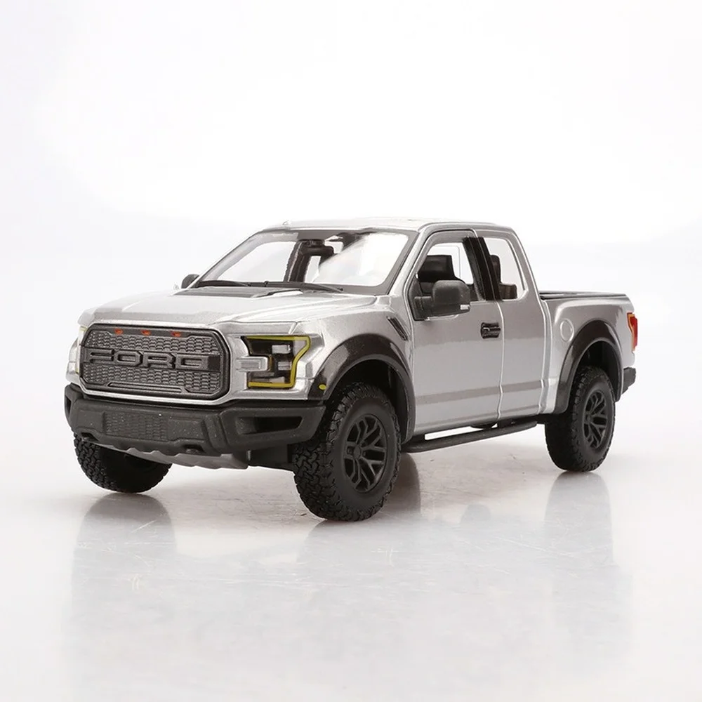 Автомобиль Maisto, велосипеды 2017 F150, транспортный грузовик, имитация изысканных литых игрушечных автомобилей, город 1:24, модель из сплава
Автомобиль Maisto, велосипеды 2017 F150, транспортный грузовик, имитация изысканных литых игрушечных автомобилей, город 1:24, модель из сплава