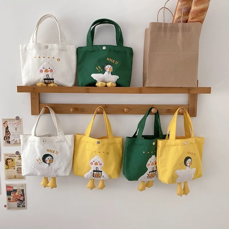 Ladies Shopping Handbags Cute Cartoon Duck Plush Embroidery Canvas Tote Bag Small Casual Tote For School Girl
Ladies Shopping Handbags Cute Cartoon Duck Plush Embroidery Canvas Tote Bag Small Casual Tote For School Girl