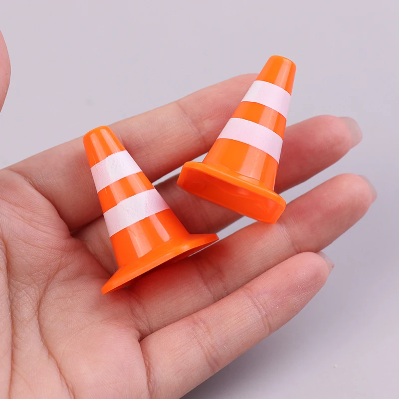 7pcs Mini Traffic Signs Roadblock Toy for Kids Construction Car Theme Party Traffic Cone Sport Training
7pcs Mini Traffic Signs Roadblock Toy for Kids Construction Car Theme Party Traffic Cone Sport Training