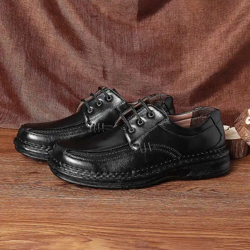 2022 New Men Large Size Hand Stitching Smooth Leather Non-slip Casual Shoes Luxury Leather Male Lace up Flat Loafers Office
2022 New Men Large Size Hand Stitching Smooth Leather Non-slip Casual Shoes Luxury Leather Male Lace up Flat Loafers Office