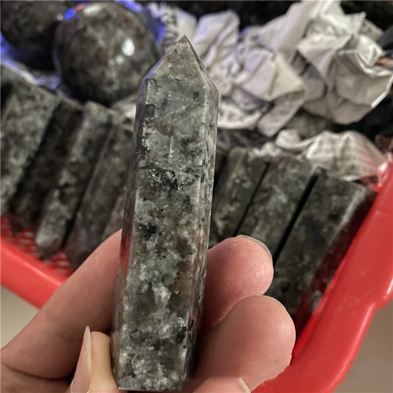 Флуоресцентный кристалл Yooperlite
Флуоресцентный кристалл Yooperlite