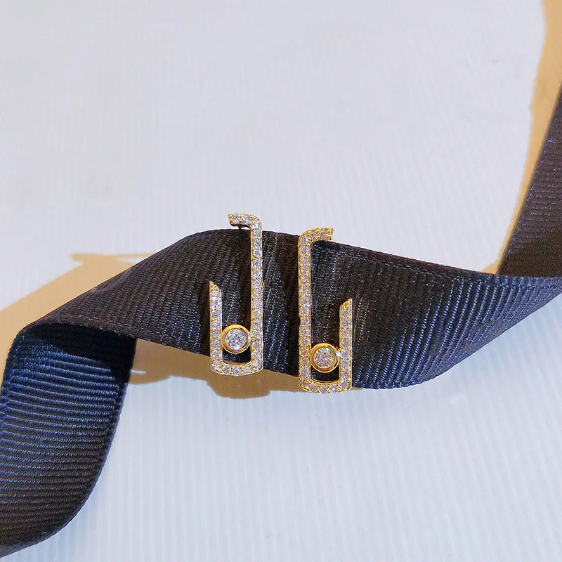 Серьги-подвески женские из желтого золота с бриллиантами, 14 к
Серьги-подвески женские из желтого золота с бриллиантами, 14 к