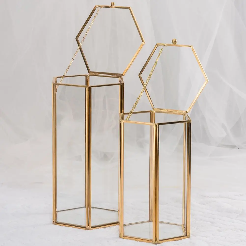 Golden Retro Copper Frame Hexagon Flip-Top Makeup Brush Organizer Glass Storage Holder Container Cosmetic Brush Set Case 2 Sizes
Golden Retro Copper Frame Hexagon Flip-Top Makeup Brush Organizer Glass Storage Holder Container Cosmetic Brush Set Case 2 Sizes
