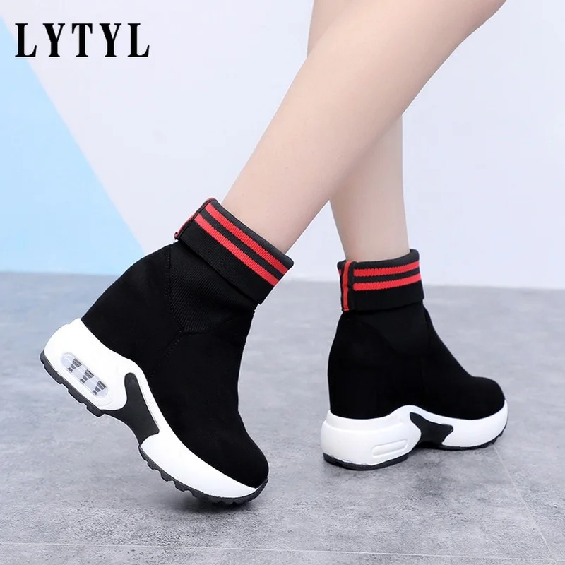 Women's Socks Sneakers Air Cushion Ankle Boot Summer Sport Short Boot Height Increasing Fashion High Heel Shake Shoes D2-11
Women's Socks Sneakers Air Cushion Ankle Boot Summer Sport Short Boot Height Increasing Fashion High Heel Shake Shoes D2-11