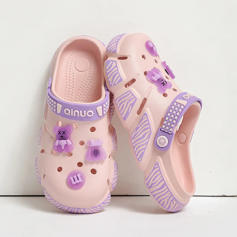 New Women Cute Cartoon Clogs Lover's Mules Summer Crock Beach Slippers Family Cave Hole Sandals Women Garden Shoes Flip Flop
New Women Cute Cartoon Clogs Lover's Mules Summer Crock Beach Slippers Family Cave Hole Sandals Women Garden Shoes Flip Flop