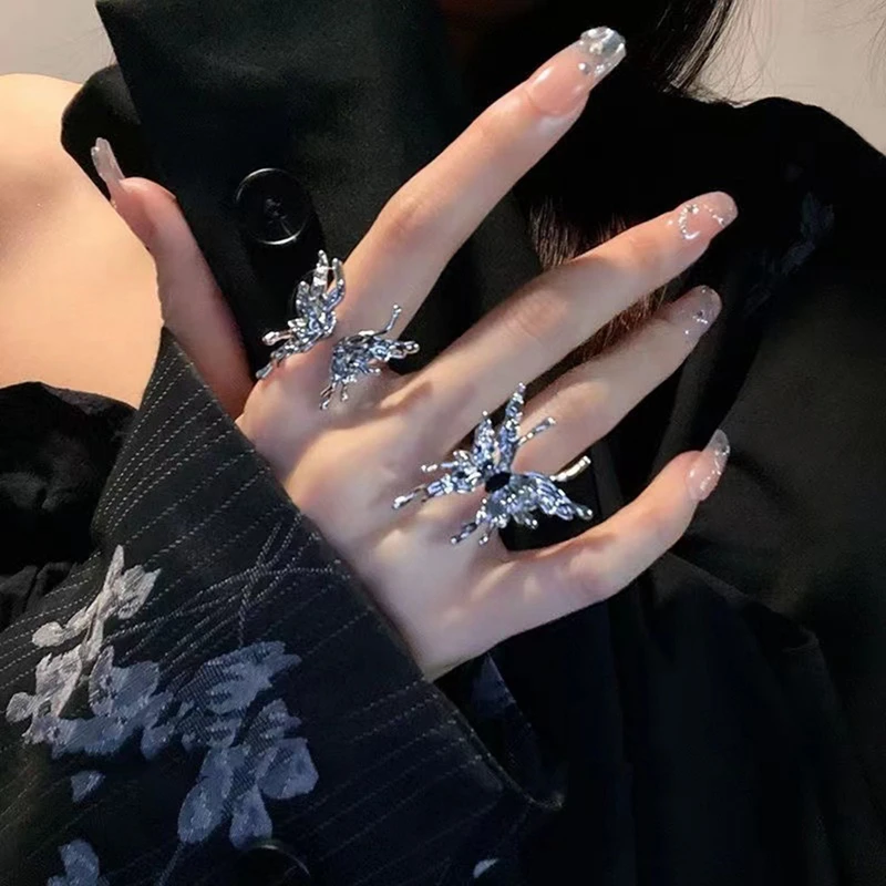 Metal Liquid Butterfly Ring Open Ring Ins Designer Jewelry Gothic Gives Women Personality Ring Vintage Accessories Metal
Metal Liquid Butterfly Ring Open Ring Ins Designer Jewelry Gothic Gives Women Personality Ring Vintage Accessories Metal