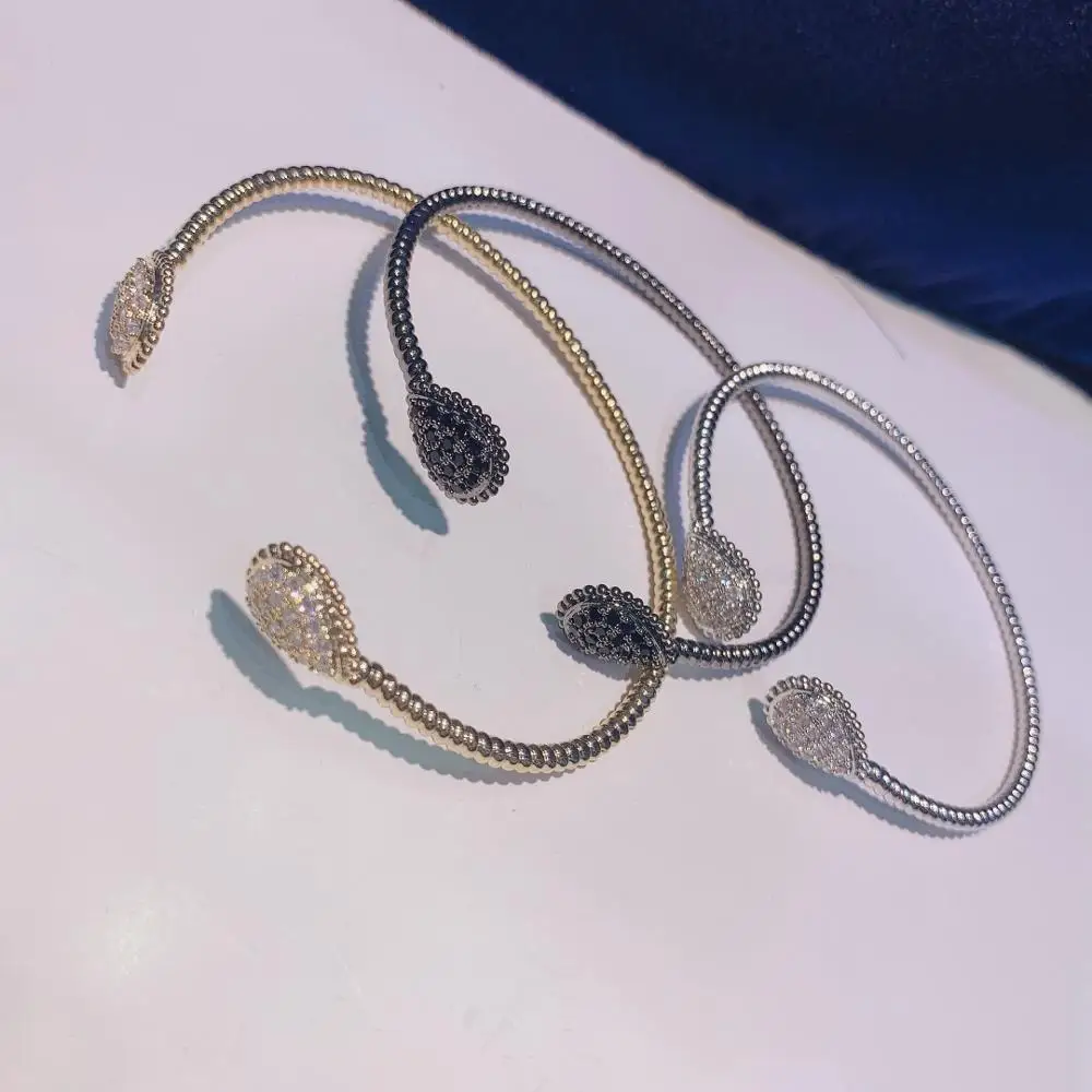Fashion Trendy New Designs Bangle Cuff For Women Wedding Full Cubic Zircon Crystal CZ Dubai Silver Color Party Bracelet B-159
Fashion Trendy New Designs Bangle Cuff For Women Wedding Full Cubic Zircon Crystal CZ Dubai Silver Color Party Bracelet B-159