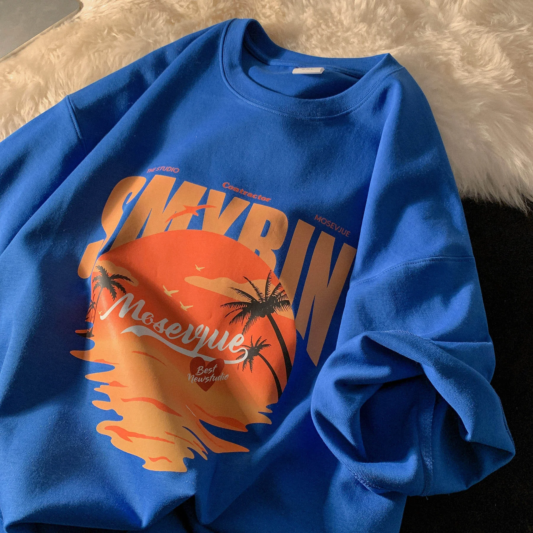 Cotton NEW T-SHIRT Graffiti Lovers Short Sleeve Man Clothes TSHIRT Stitch Xxx Video Men's Tops Free Harajuku Streetwear
Cotton NEW T-SHIRT Graffiti Lovers Short Sleeve Man Clothes TSHIRT Stitch Xxx Video Men's Tops Free Harajuku Streetwear