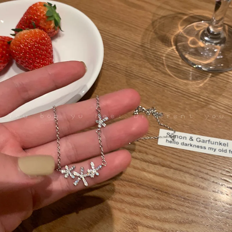 Korean Style New In Simple Inlaid Shiny Zircon Sweet and Cute Little Flower Women's Pendant Choker Jewelry for Women Wholesale
Korean Style New In Simple Inlaid Shiny Zircon Sweet and Cute Little Flower Women's Pendant Choker Jewelry for Women Wholesale