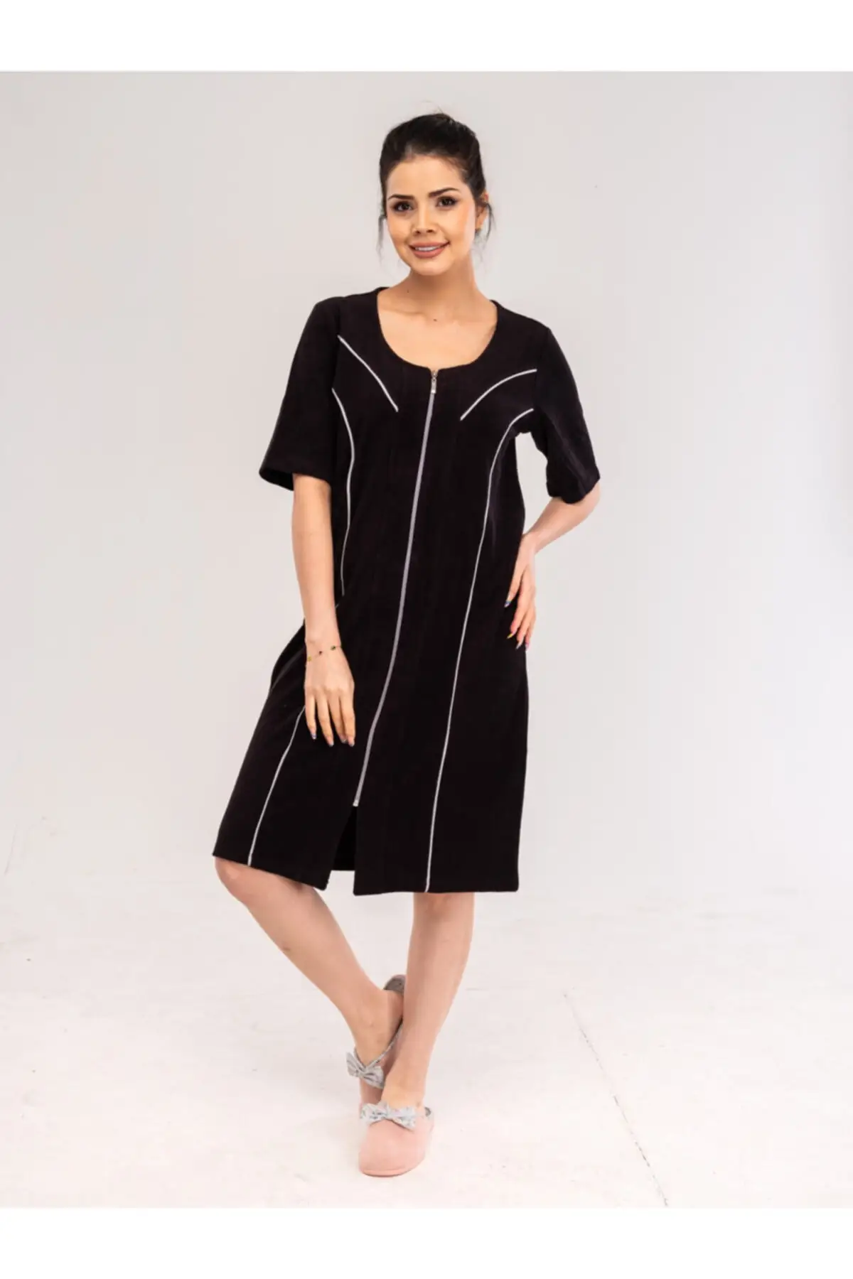 Dressing Gown Black Terry Fabric Fashion Robe Robe Robe Robe Sexy Peignoir Kimono Bride Sleepwear Night Gown
Dressing Gown Black Terry Fabric Fashion Robe Robe Robe Robe Sexy Peignoir Kimono Bride Sleepwear Night Gown