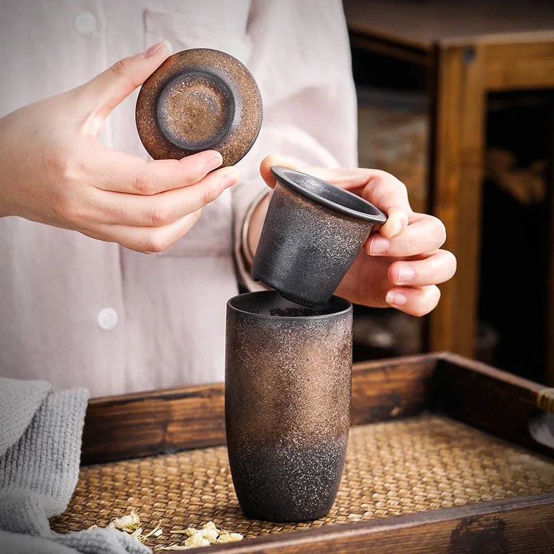 Vintage ceramic tea cup with cover and filtering coarse ceramic office tea cup gift gift
Vintage ceramic tea cup with cover and filtering coarse ceramic office tea cup gift gift