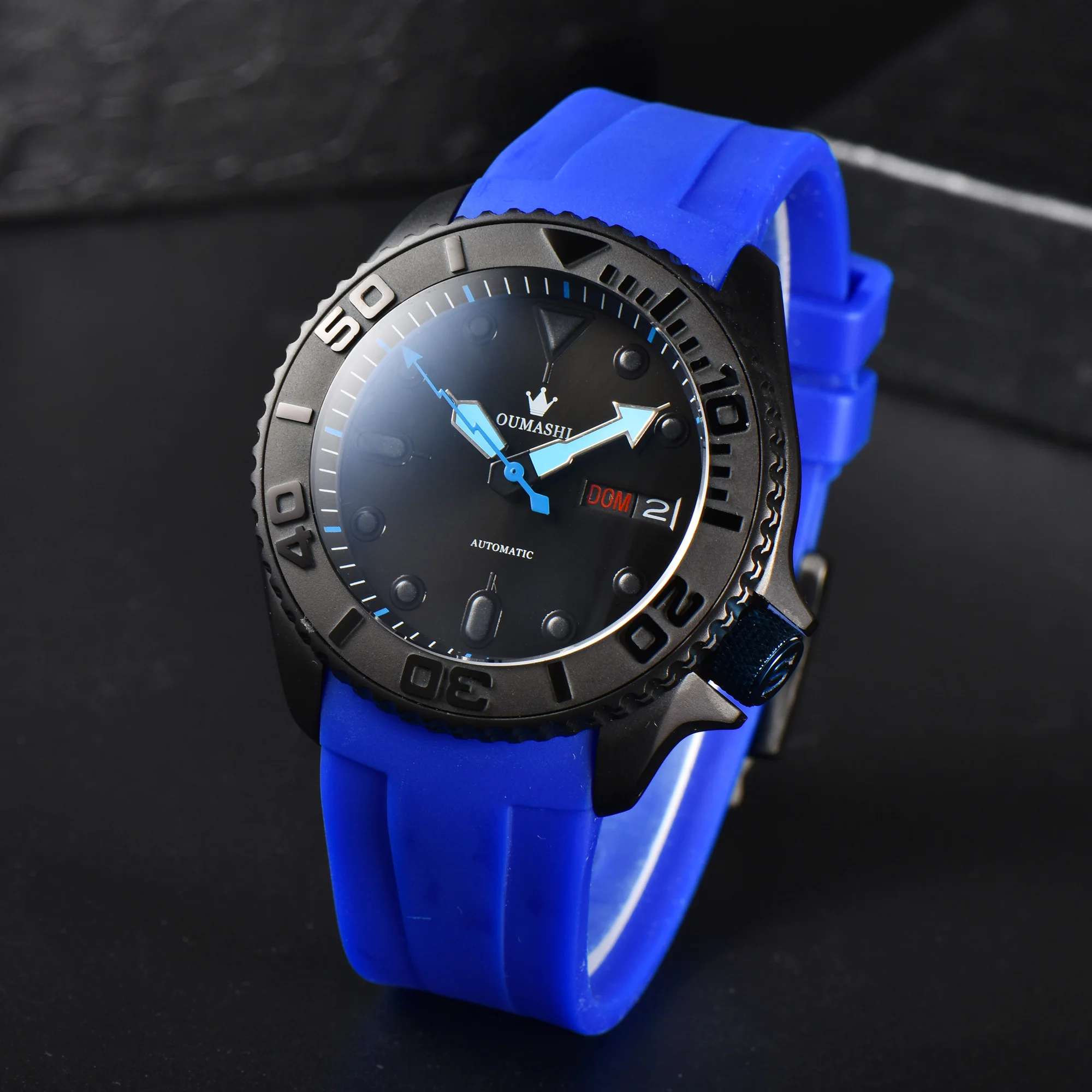 40MM skx 007 custom logo watch sapphire glass stainless steel case NH36 mechanical movement men's blue series fashion watch
40MM skx 007 custom logo watch sapphire glass stainless steel case NH36 mechanical movement men's blue series fashion watch