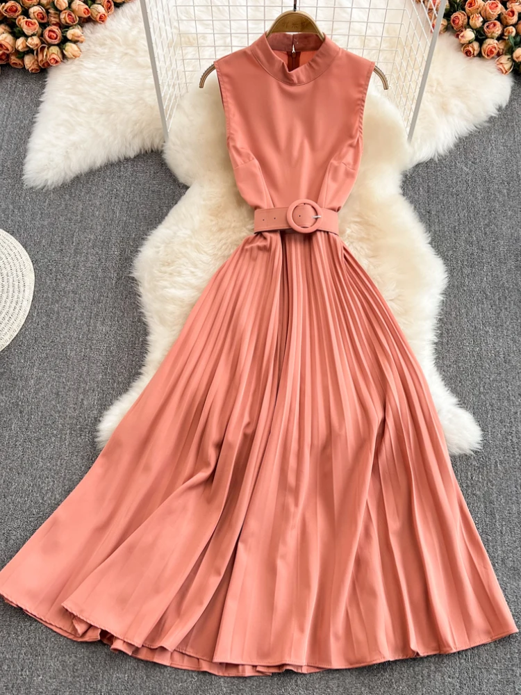 Summer New Women Elegant and Chic Solid Party Dress Sleeveless Casual Vintage Pleated Prom Sundress Fashion Female Clothes
Summer New Women Elegant and Chic Solid Party Dress Sleeveless Casual Vintage Pleated Prom Sundress Fashion Female Clothes