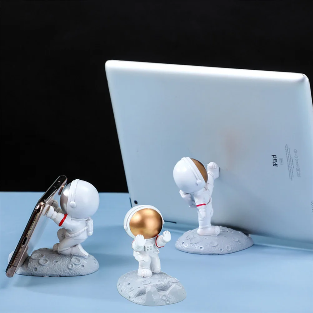 Nordic Style Astronauts Mobile Phone Stand Holder Ornaments Resin Spaceman Bracket Toys Home Office Desk Decor Boyfriend Gift
Nordic Style Astronauts Mobile Phone Stand Holder Ornaments Resin Spaceman Bracket Toys Home Office Desk Decor Boyfriend Gift