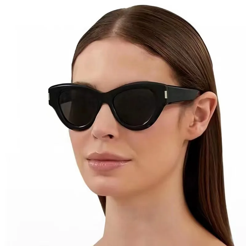 Cat Eye Sunglasses Women Trendy Hip-hop Sun Glasses Vintage Shades Glasses Punk Eyeglasses Y2K Fashion Glasses UV400 Eyewear
Cat Eye Sunglasses Women Trendy Hip-hop Sun Glasses Vintage Shades Glasses Punk Eyeglasses Y2K Fashion Glasses UV400 Eyewear