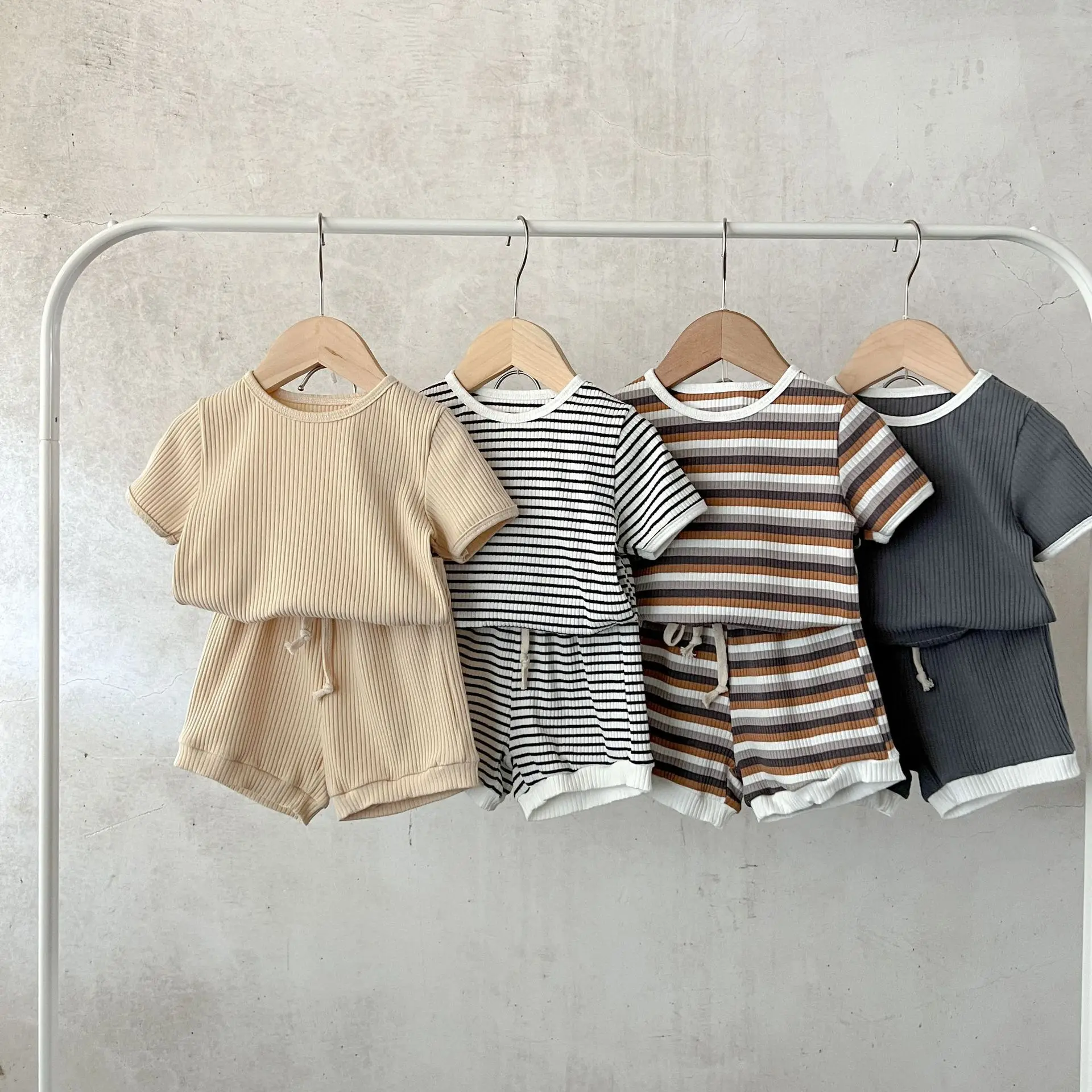 Kids Tracksuits Summer Children Ribbed Striped Short Sleeve Sweatshirts Shorts Girls Tops Trousers Toddler Boys Clothes for 1-3T
Kids Tracksuits Summer Children Ribbed Striped Short Sleeve Sweatshirts Shorts Girls Tops Trousers Toddler Boys Clothes for 1-3T
