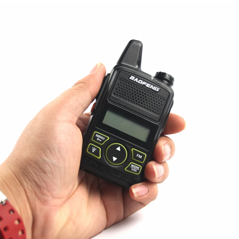 

1pcs x BaoFeng Mini Walkie Talkie BF-T1 UHF 400-470MHz 1W 20CH Small Mini Portable Ham FM Two-way Radio With Earpiece