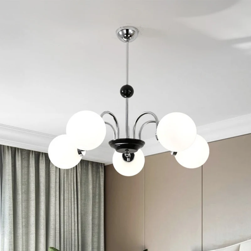 French living room pendant lamp Middle ancient vintage Bauhaus dining room bedroom Nordic quiet wind light luxury lamp
French living room pendant lamp Middle ancient vintage Bauhaus dining room bedroom Nordic quiet wind light luxury lamp