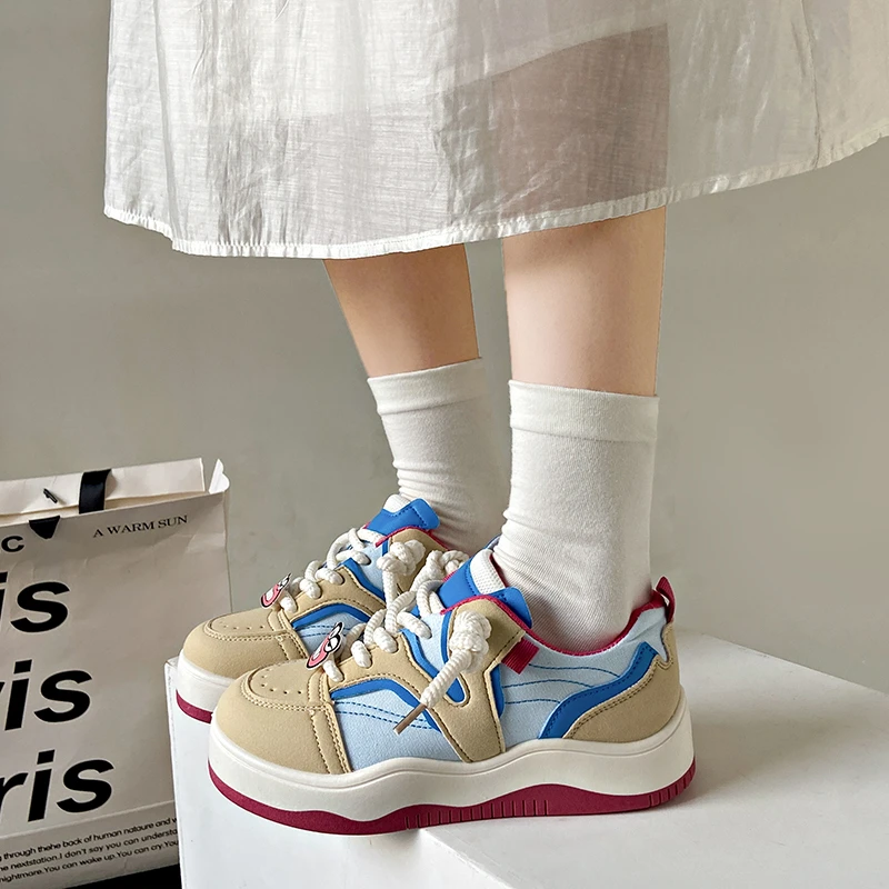 Женские люксовые кроссовки на массивной вулканизированной подошве, прогулочная обувь для женщин, спортивная обувь для бега, повседневная женская обувь для фитнеса 
Женские люксовые кроссовки на массивной вулканизированной подошве, прогулочная обувь для женщин, спортивная обувь для бега, повседневная женская обувь для фитнеса