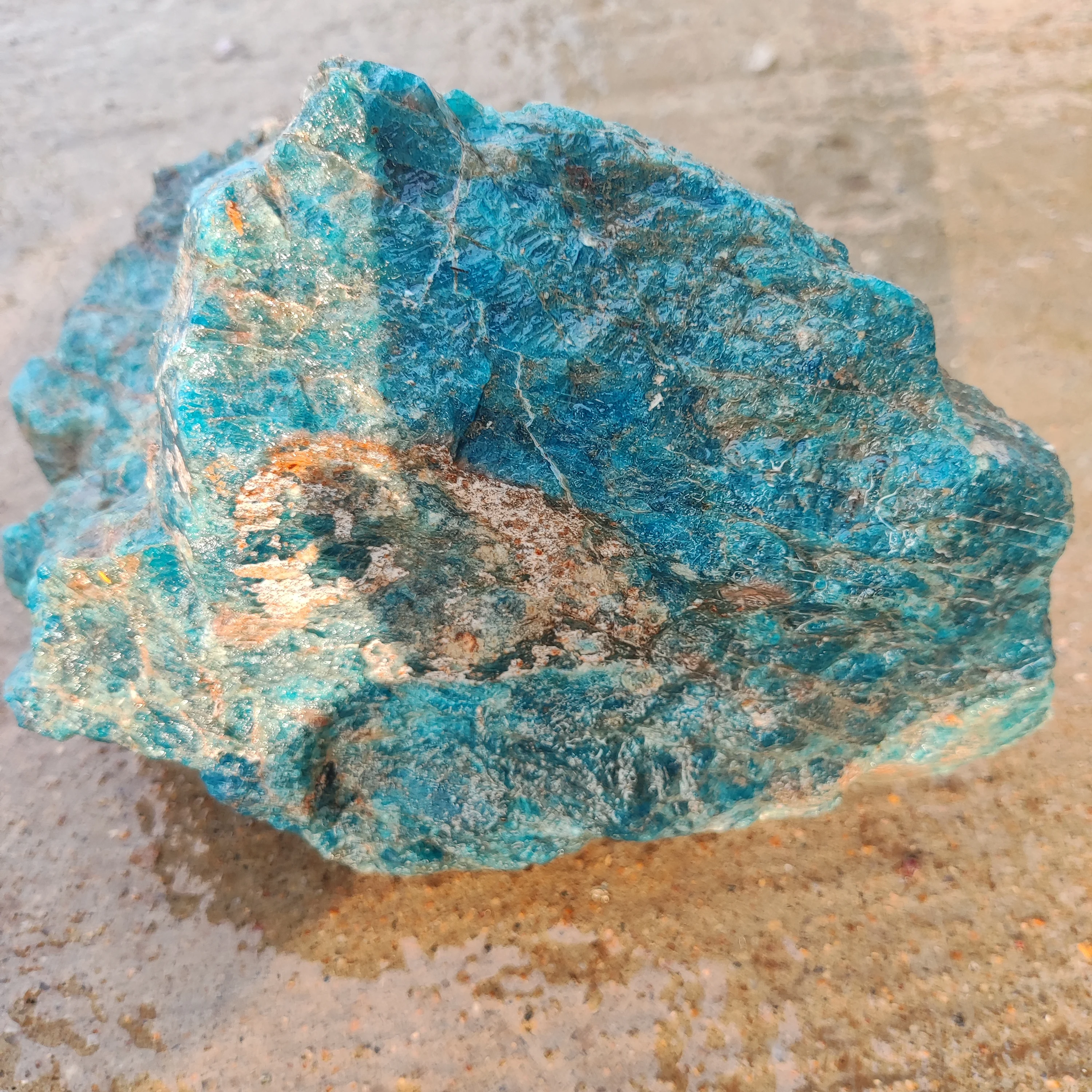 Natural Blue Apatite Crystal Coarse Mineral Specimen Home Display Cabinet Collection Gift
Natural Blue Apatite Crystal Coarse Mineral Specimen Home Display Cabinet Collection Gift