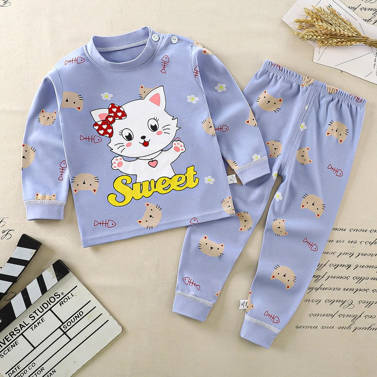 New Baby Long Sleeve Clothes Set Cotton Children Cartoon Tops + Pants 2pcs 1-8Y Suit Kids Boys Girls Casual Fall Clothing Sets
New Baby Long Sleeve Clothes Set Cotton Children Cartoon Tops + Pants 2pcs 1-8Y Suit Kids Boys Girls Casual Fall Clothing Sets