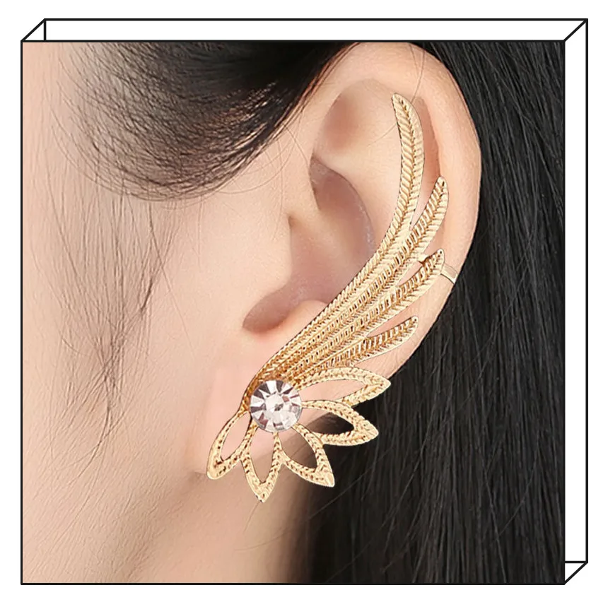 Fashion women's Earrings New Angel Wings Ear clip ear-hook trend personalized hollow alloy Wings earring Fashion Jewelry gift
Fashion women's Earrings New Angel Wings Ear clip ear-hook trend personalized hollow alloy Wings earring Fashion Jewelry gift