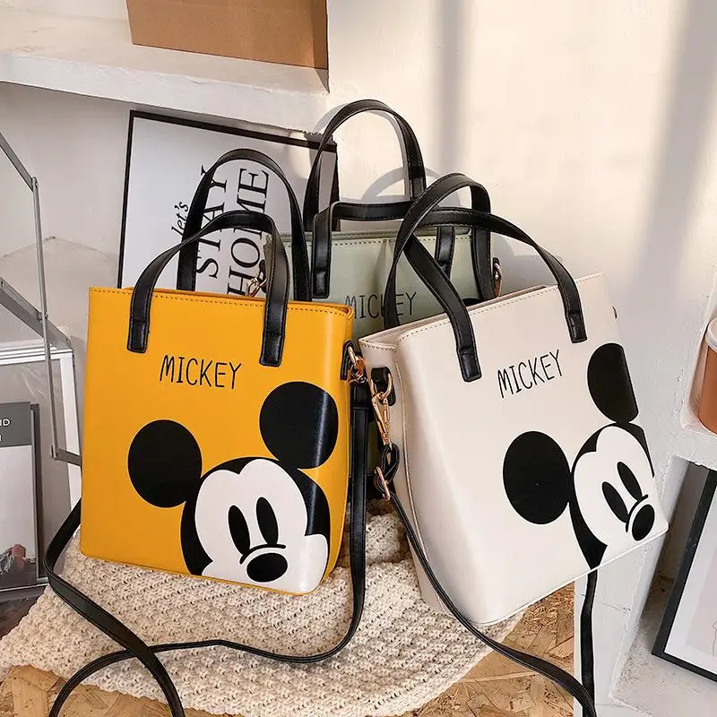 Disney Mickey Mouse Cartoon Ladies Messenger Bag Handbag Fashion Fashion Pattern One Shoulder Portable Bucket Bag Birthday Gift
Disney Mickey Mouse Cartoon Ladies Messenger Bag Handbag Fashion Fashion Pattern One Shoulder Portable Bucket Bag Birthday Gift