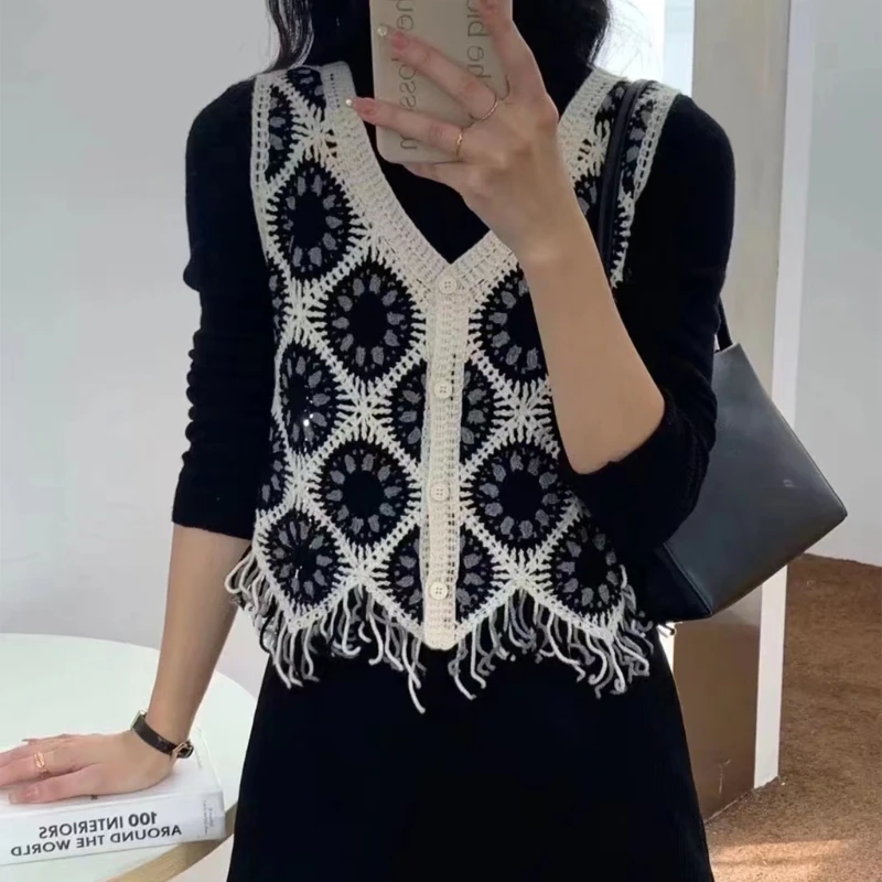 Small Girl Colorful Crochet Tunic Y2k Short Sweater Vest Sleeveless Knitted Pullover Sweet Style Casual Wear
Small Girl Colorful Crochet Tunic Y2k Short Sweater Vest Sleeveless Knitted Pullover Sweet Style Casual Wear