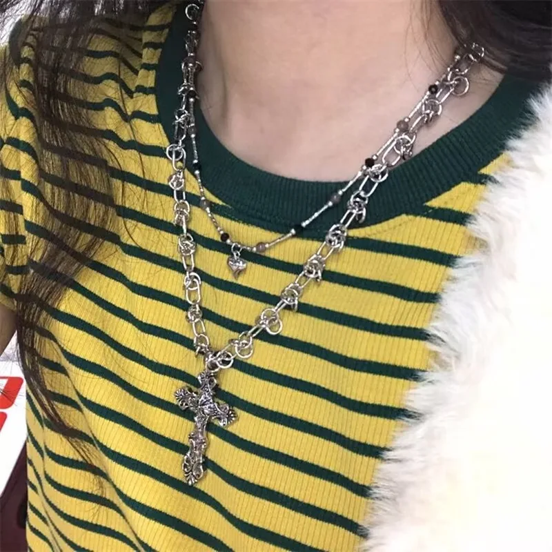 Unique Carved Cross Pendant Necklace For Women Men Christian Jesus Punk Necklace Street Hip-Hop Trendy Jewelry Accessories
Unique Carved Cross Pendant Necklace For Women Men Christian Jesus Punk Necklace Street Hip-Hop Trendy Jewelry Accessories