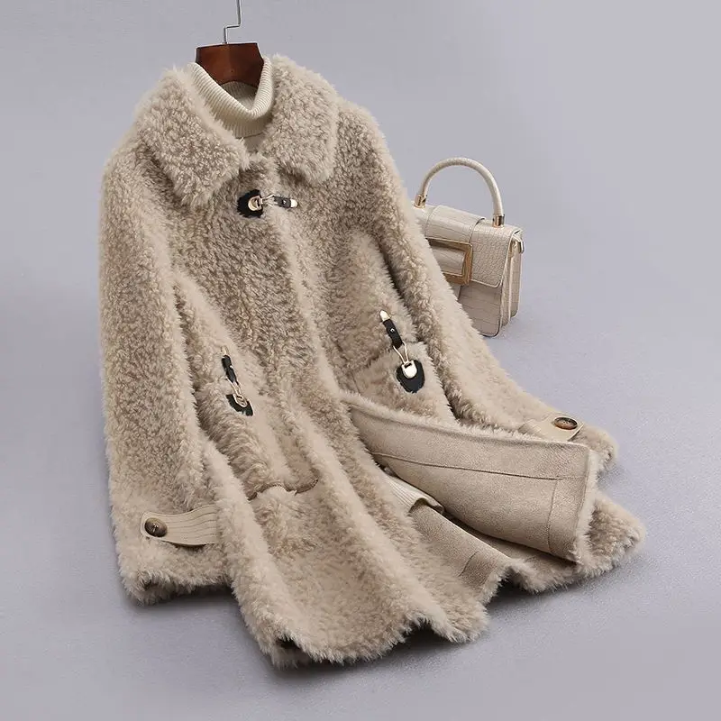 Woman Fashion Winter Jackets Female Warm Natural Fur Coats Fox Fur Coat Real Wool Lamp Fur Jackets Fur Thick Jackets Coat G553
Woman Fashion Winter Jackets Female Warm Natural Fur Coats Fox Fur Coat Real Wool Lamp Fur Jackets Fur Thick Jackets Coat G553