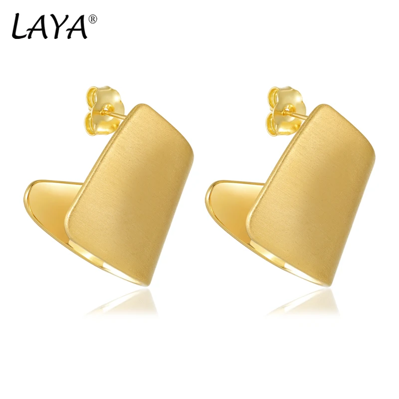 

LAYA 18k Gold Color Irregular Curved Square Geometry Earring For Women Autumn Winter Simple Party Ear Piercing Jewelry 2023 New