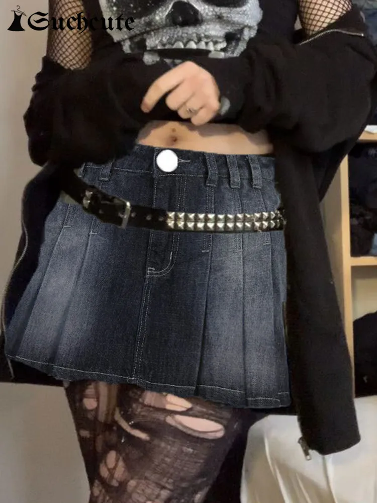 SUCHCUTE Harajuku Button Up Mini Skirts Women Grunge Fairycore Low Waist Hip Hop Pleated Skirt Korean Streetwear Denim Clothes
SUCHCUTE Harajuku Button Up Mini Skirts Women Grunge Fairycore Low Waist Hip Hop Pleated Skirt Korean Streetwear Denim Clothes