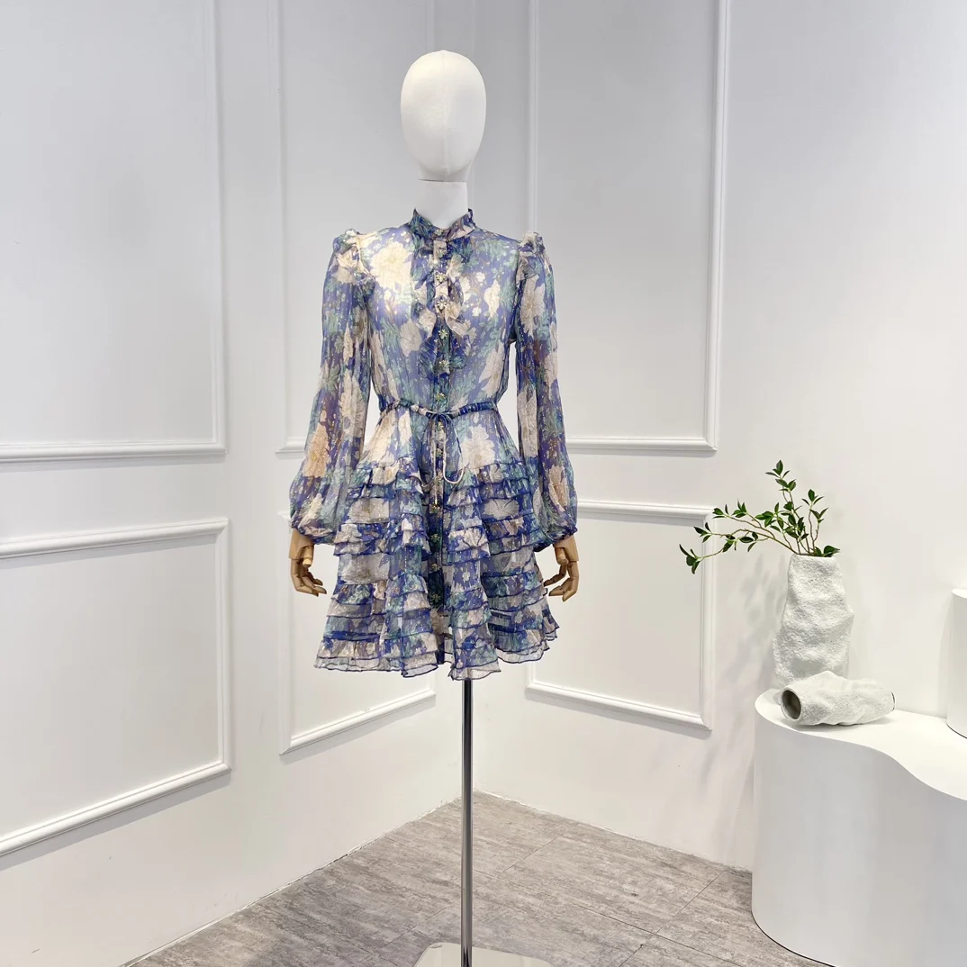 New 2023 Summer Top Quality Silk Vintage Elegant Floral Printing Long Lantern Sleeve Button Tiered Hem Cake Ruffle Woman Dress
New 2023 Summer Top Quality Silk Vintage Elegant Floral Printing Long Lantern Sleeve Button Tiered Hem Cake Ruffle Woman Dress