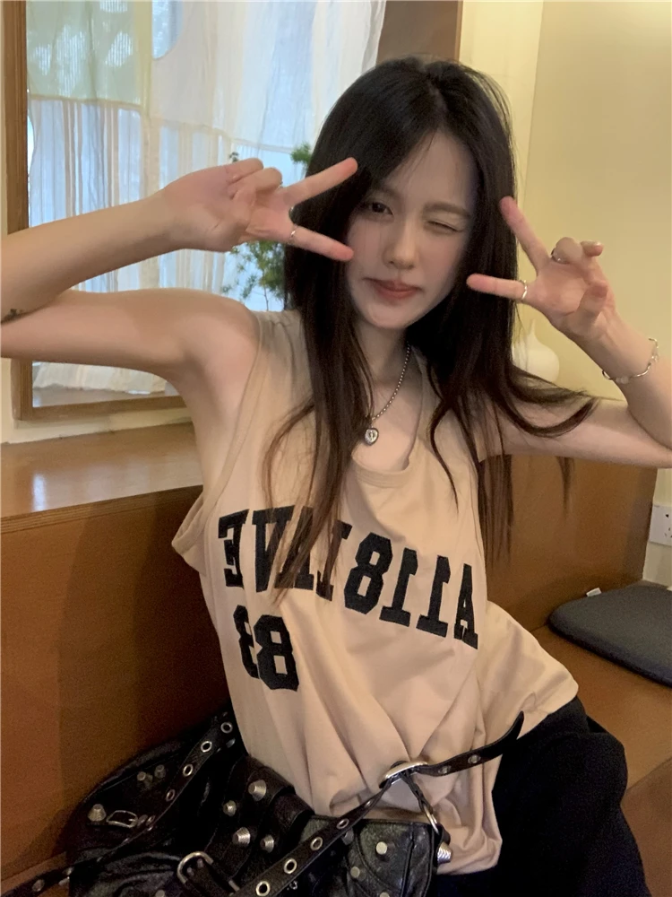GP2875 Summer 2023 New Vintage Sleeveless Tank Top Patch Embroidery Fashion Westernization New Loose Medium Length
GP2875 Summer 2023 New Vintage Sleeveless Tank Top Patch Embroidery Fashion Westernization New Loose Medium Length