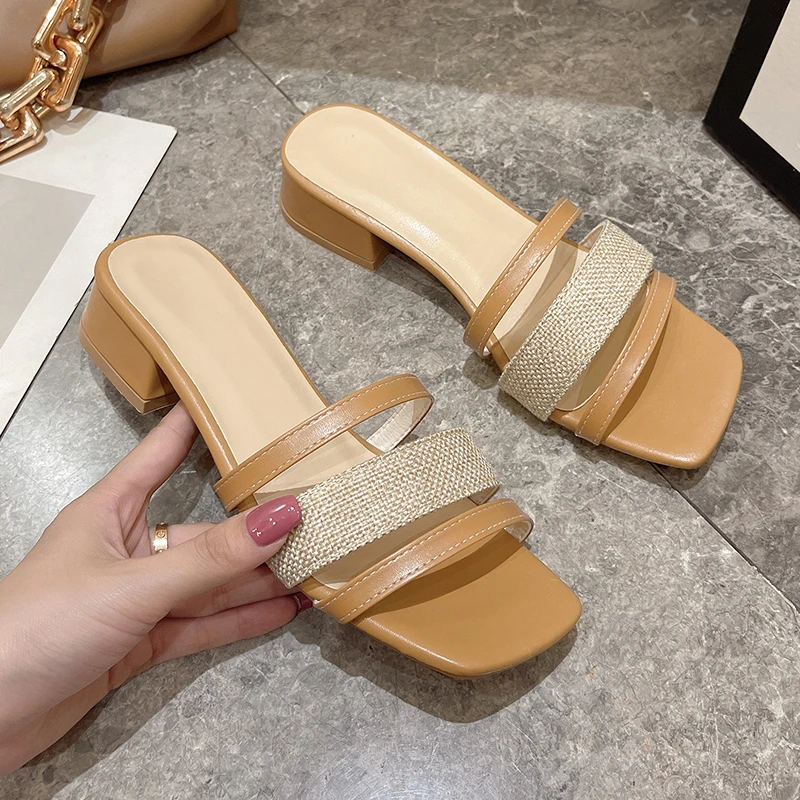 Square Head Simple Large Size Open-toe Sandals Women 2023 Summer New Thick Heels for Women's Low-heeled Fashion Shoes
Square Head Simple Large Size Open-toe Sandals Women 2023 Summer New Thick Heels for Women's Low-heeled Fashion Shoes