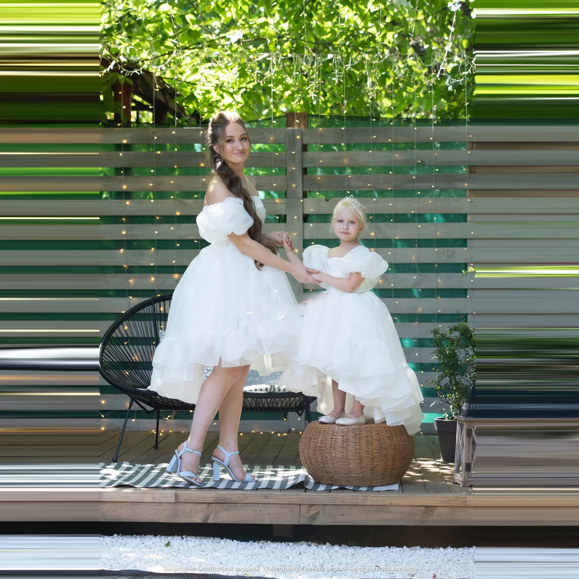 Cute Puffy Mother And Dauther Matching Dresses Cap Sleeves Hi Low White Evening Gowns Mom And Kid Tutu Gowns For Birthday Party
Cute Puffy Mother And Dauther Matching Dresses Cap Sleeves Hi Low White Evening Gowns Mom And Kid Tutu Gowns For Birthday Party