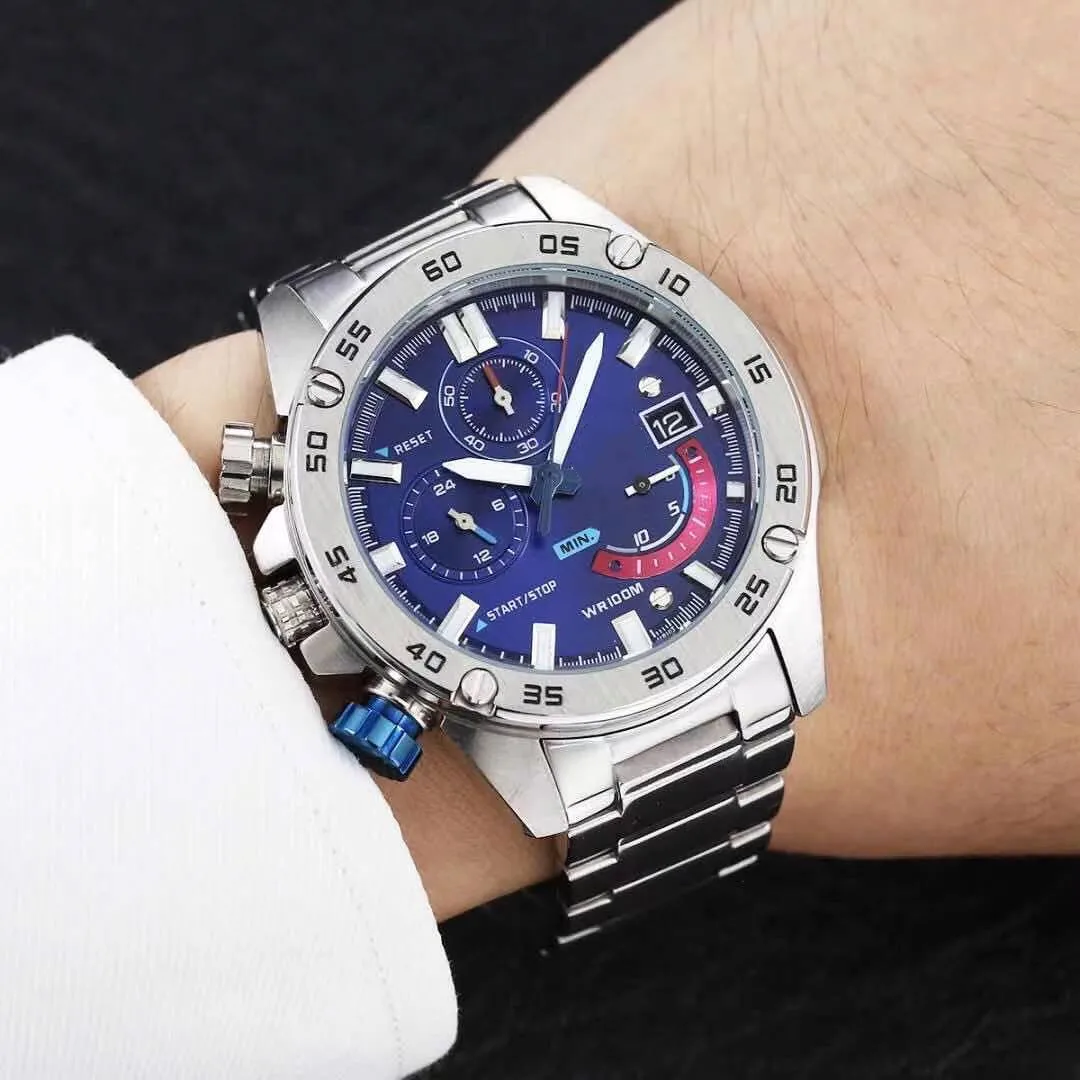 Sport Quartz Men's 558 watch high quality all features can be operated steel strap large dial waterproof World time EFR series
Sport Quartz Men's 558 watch high quality all features can be operated steel strap large dial waterproof World time EFR series