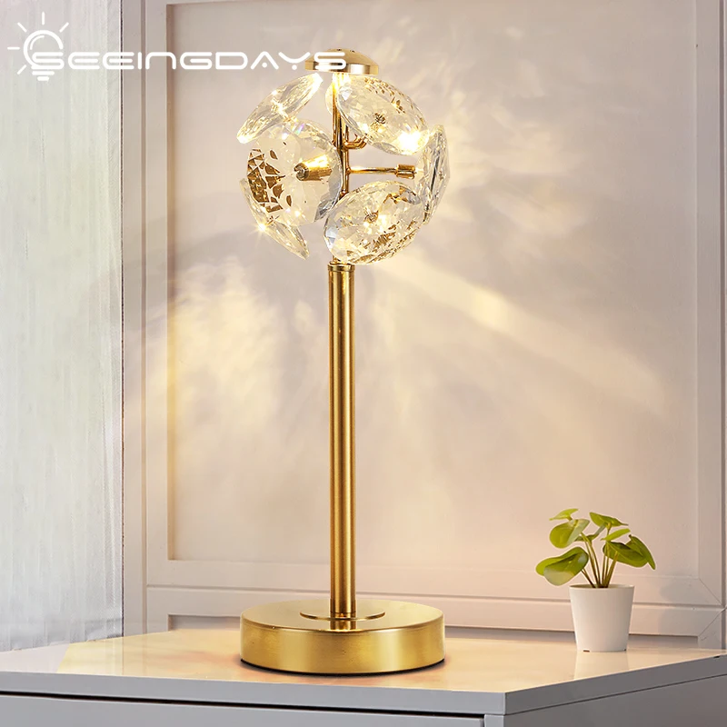 Simple Modern Creative Slightly Luxury Crystal Table Lamp for Bedroom Living Room Bedside Lamp LED Night Lamp Home Decor E27
Simple Modern Creative Slightly Luxury Crystal Table Lamp for Bedroom Living Room Bedside Lamp LED Night Lamp Home Decor E27