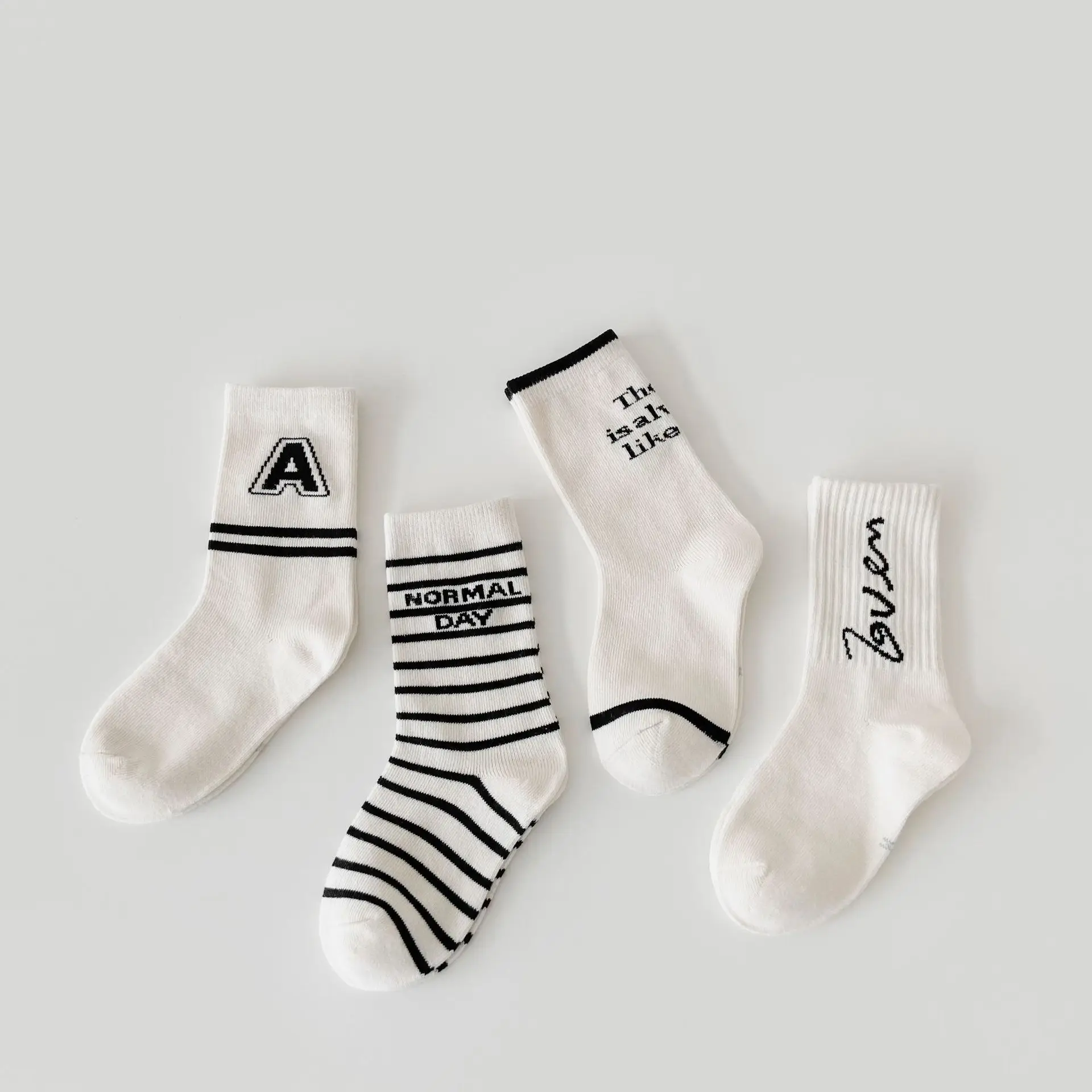 4Pairs/Set Hot Classic Children's Striped Letter Sporty Short Socks Girls Cute Cotton Harajuku Socks Casual Socks
4Pairs/Set Hot Classic Children's Striped Letter Sporty Short Socks Girls Cute Cotton Harajuku Socks Casual Socks