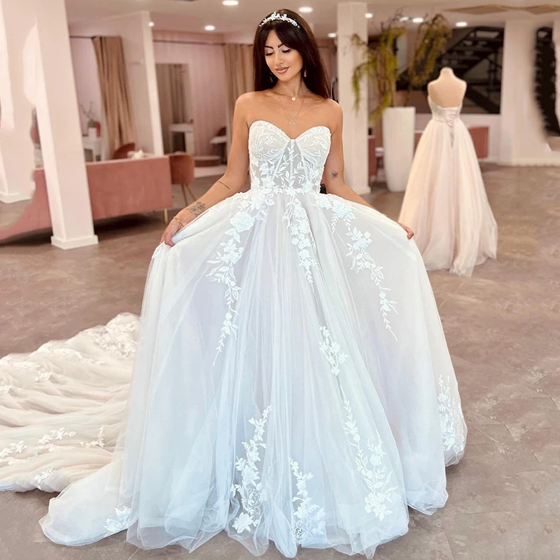 Eightree White Boho A-Line Wedding Dresses Sweetheart Appliques Bridal Dress Elegant Appliques Evening Wedding Gowns Custom Size
Eightree White Boho A-Line Wedding Dresses Sweetheart Appliques Bridal Dress Elegant Appliques Evening Wedding Gowns Custom Size