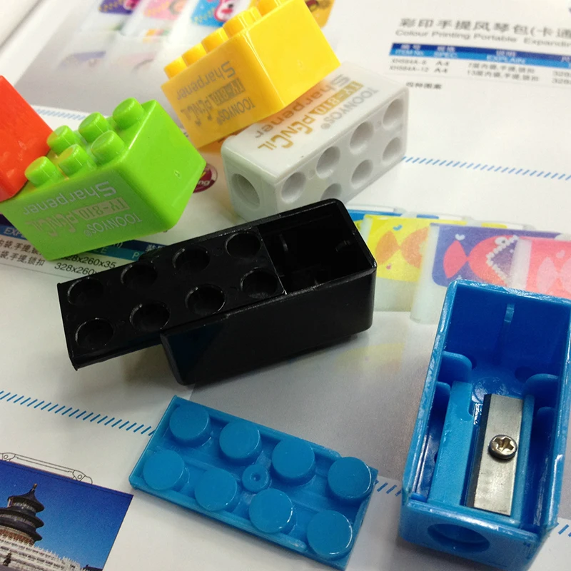 5/10pcs Creative Cute Cartoon Toy Building Blocks Plastic Pencil Sharpener Children Student Gift Stationery (Random Color)
5/10pcs Creative Cute Cartoon Toy Building Blocks Plastic Pencil Sharpener Children Student Gift Stationery (Random Color)