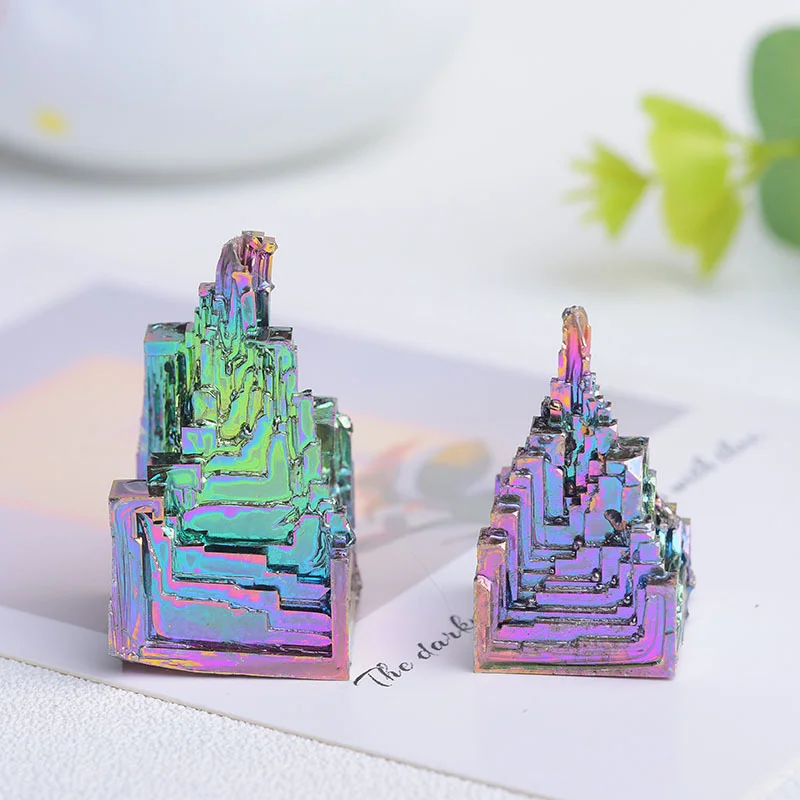 Natural Green Metal Stone Quartz Bismuth Ore Rough Pyramid Gift Rainbow Bismuth Crystal Gemstone Healing Mineral Home Decor
Natural Green Metal Stone Quartz Bismuth Ore Rough Pyramid Gift Rainbow Bismuth Crystal Gemstone Healing Mineral Home Decor