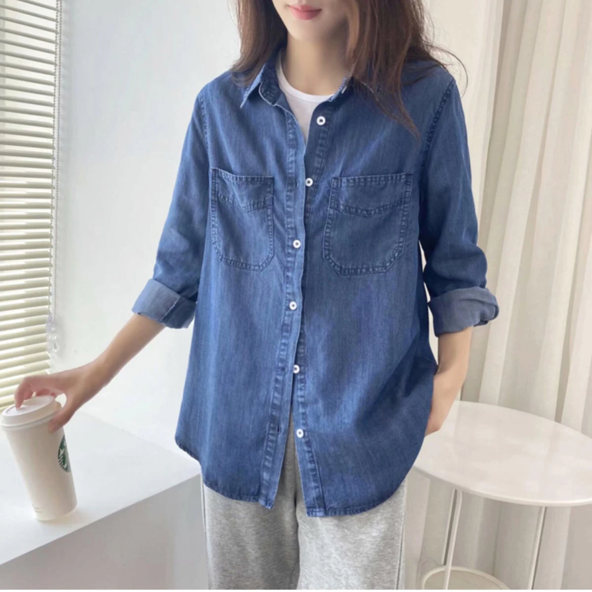 Korean Fashion Soft Denim Shirts Women Spring Fall 2022 Long-sleeved Lyocel Shirt Female Vintage Turn-down Jean Blouse Tops
Korean Fashion Soft Denim Shirts Women Spring Fall 2022 Long-sleeved Lyocel Shirt Female Vintage Turn-down Jean Blouse Tops