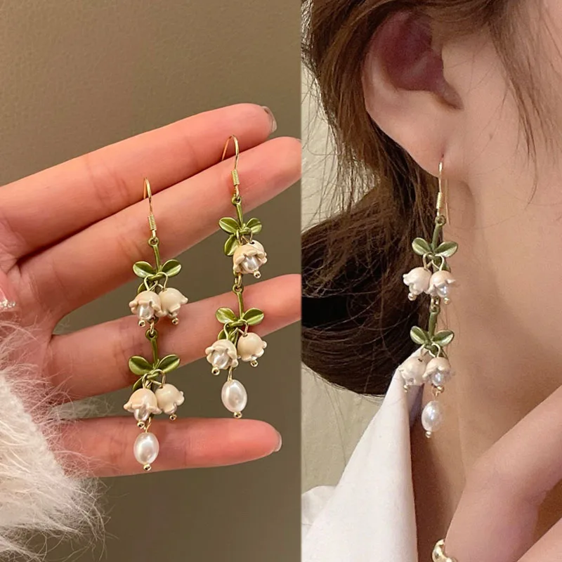 2022 New Imitation Pearl Pendant Earrings Fashion Fresh Ladies Flower Cute Sweet Fashion Hook Pendant Jewelry
2022 New Imitation Pearl Pendant Earrings Fashion Fresh Ladies Flower Cute Sweet Fashion Hook Pendant Jewelry