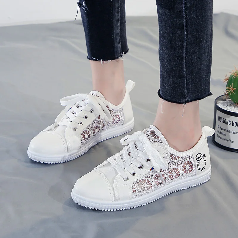 Women Shoes 2022 Fashion Summer Casual Shoes Cutouts Lace Canvas Hollow Breathable Platform Flat Shoes Woman Sneakers
Women Shoes 2022 Fashion Summer Casual Shoes Cutouts Lace Canvas Hollow Breathable Platform Flat Shoes Woman Sneakers