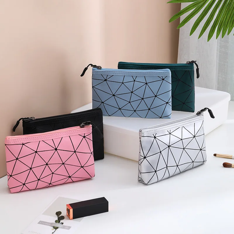 PU New 2022 Makeup Wash Bag Portable Travel Bag Storage Bag Makeup Bag Cosmetic Cases Zipper Organizer
PU New 2022 Makeup Wash Bag Portable Travel Bag Storage Bag Makeup Bag Cosmetic Cases Zipper Organizer