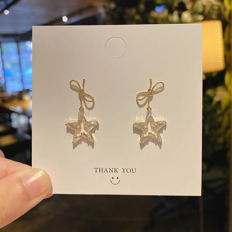 Earrings 2022 New Fashion Earrings Women's Korean Style Fashion Atmosphere Network Red Long Pentagon Earrings Jewelry for Women
Earrings 2022 New Fashion Earrings Women's Korean Style Fashion Atmosphere Network Red Long Pentagon Earrings Jewelry for Women