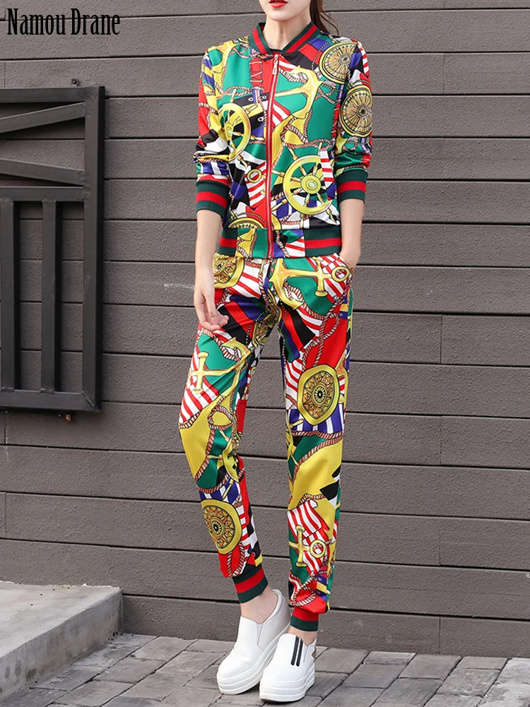 2022 European Station Spring and Autumn New Sports Suit Female Fashion Printing Age Reduction Leisure Style Three-piece Set
2022 European Station Spring and Autumn New Sports Suit Female Fashion Printing Age Reduction Leisure Style Three-piece Set